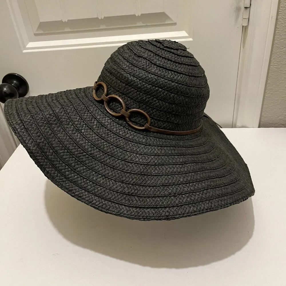 MAGID HATS Floppy Hat Beach Paper Straw  Women’s ONE SIZE Leisure Travel Black